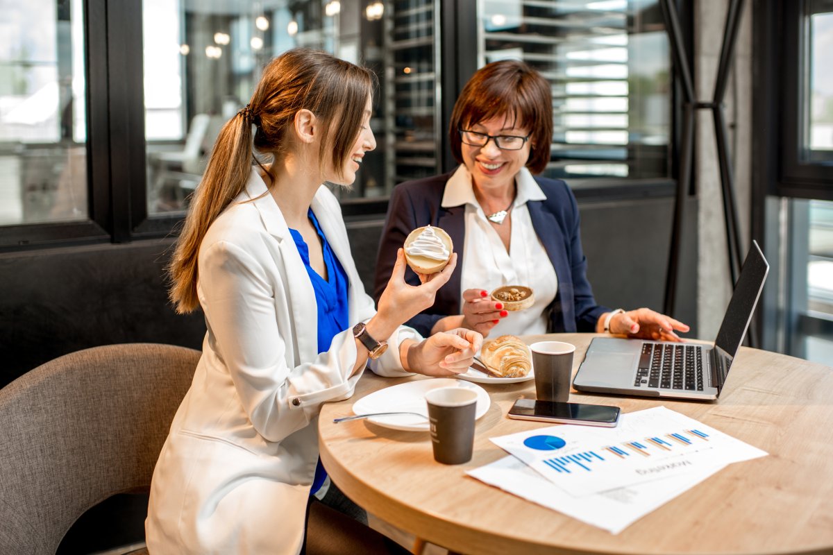 So gestalten Sie virtuelle Kaffeepausen
